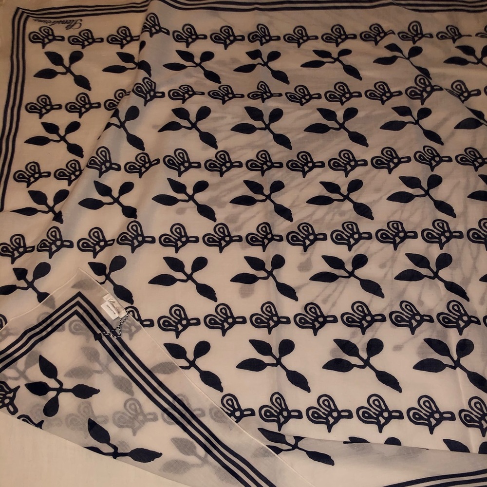 Brand new Stenstroms scarf